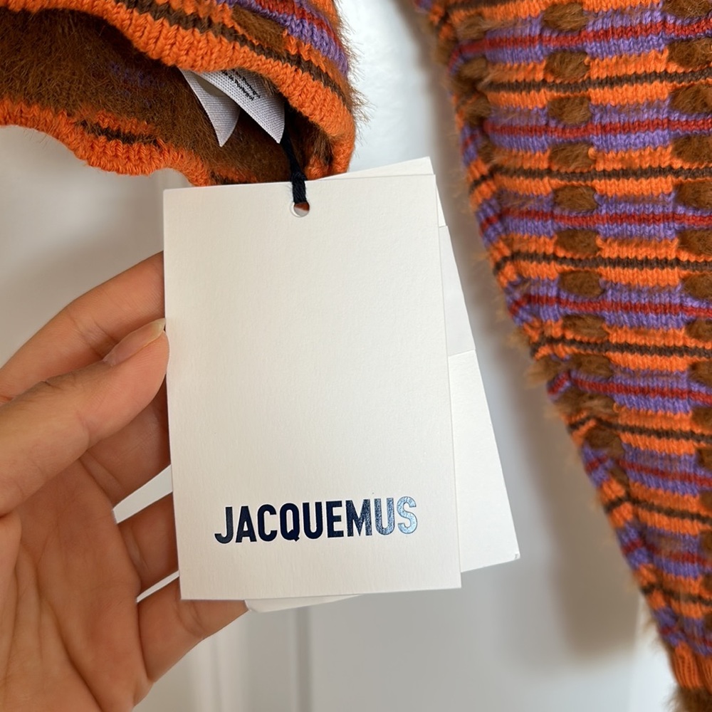 SOLD ✨Jacquemus Le Cardigan Macio in Brown Multi - Cropped - Picture 7 of 17